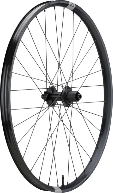 Aktuell crankbrothers Synthesis E Industry Nine Alu Disc 6-Loch 29" Boost Laufradsatz - black | Shimano MTB | Boost | 148 mm | 110 mm | Boost | 29" | 110 mm | Shimano MTB | 110 mm | 148 mm