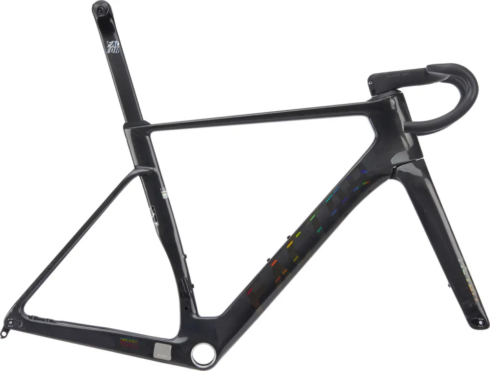 Solange Der Vorrat Reicht Factor OSTRO V.A.M. Disc T47a SRAM DUB tint over chrome Carbon Rahmenkit - tint over chrome | 61 cm/130 mm x 42 cm/SB 20 mm