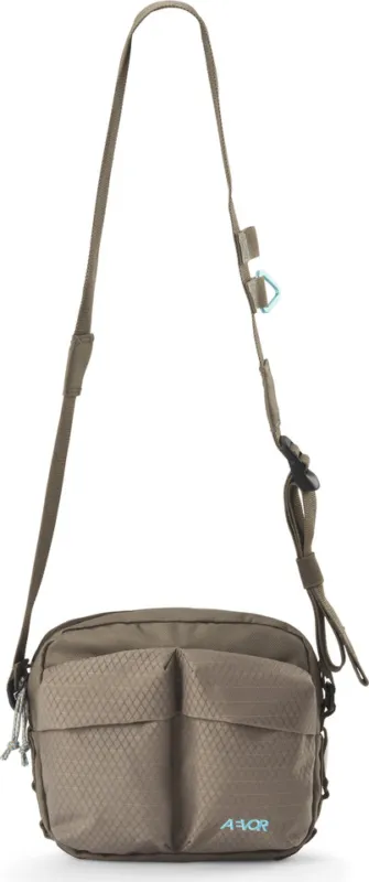 AEVOR UT Pouch Umhängetasche - utility coffee brown | 2000 ml Geprüft