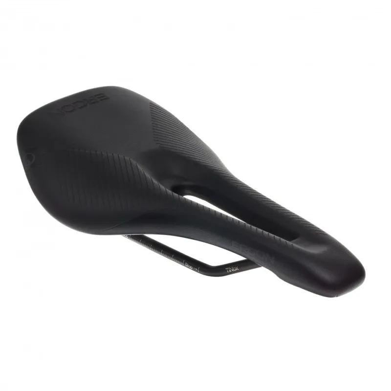 Ergon SR Pro Women S/M stealth - Name:SR (Saddle Road);Sitzschale:Carbon Schneller Versand