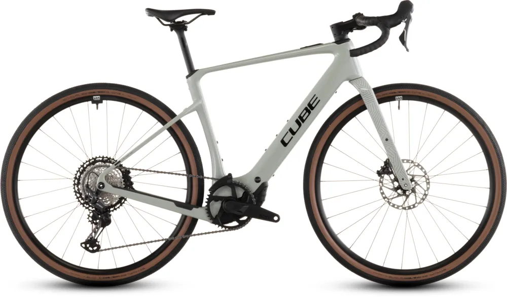 Versand Am Gleichen Tag Cube Nuroad Hybrid C:62 Race 400X - 400 Wh - 28 Zoll - Diamant - 2026 - reedbeige´n´black - Größe XL