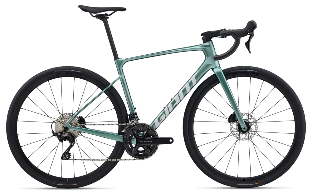 Giant Defy Advanced 2 - 28 Zoll - Diamant - 2026 - Spruce - Größe XL Gratis Versand